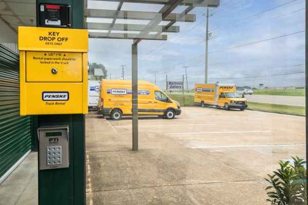 Tupelo Storage - 121 N Coley Road