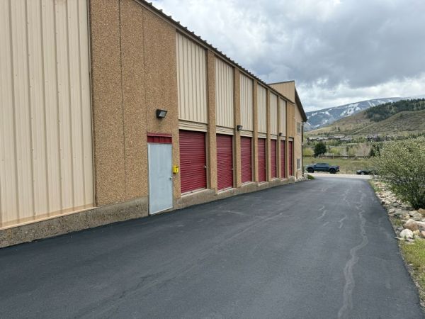 Storage Star - Beaver Creek - Nottingham - 910 Nottingham Road