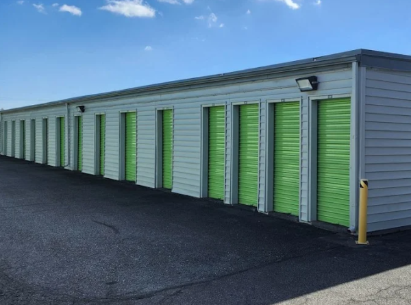 Storage Star - Newport News - Jefferson - 5868 Jefferson Avenue