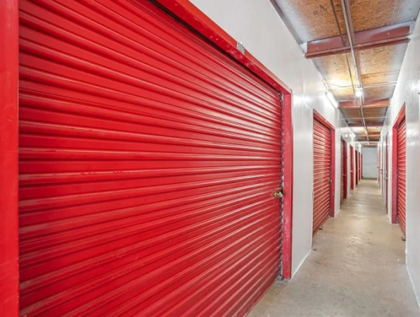 Storage Star - Newport News - Jefferson - 5868 Jefferson Avenue