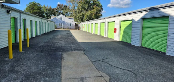 Storage Star - Newport News - Jefferson - 5868 Jefferson Avenue