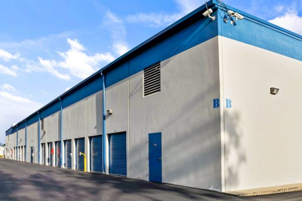 US Storage Centers - Laguna Hills - 23370 Moulton Pky - 23370 Moulton Pky