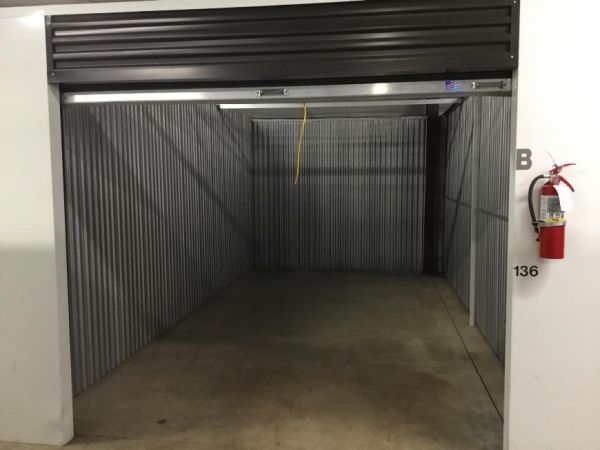 Life Storage - Beaumont - College Street - 6970 College St