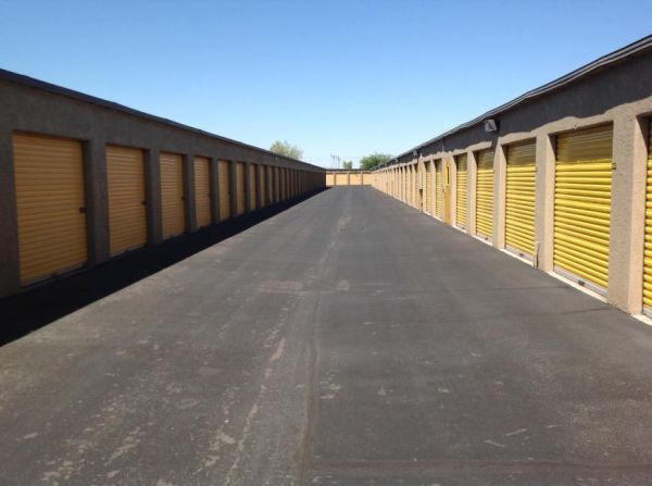 Life Storage - Glendale - 59th Avenue - 13902 N 59th Ave