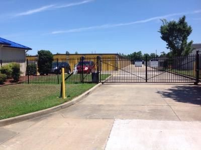 Life Storage - Ridgeland - 130 Centre St