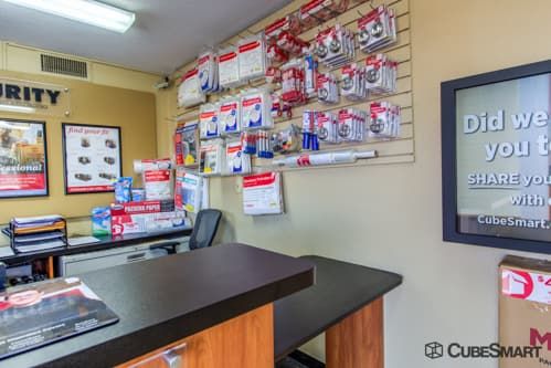 CubeSmart Self Storage - Orangevale - 9360 Greenback Lane