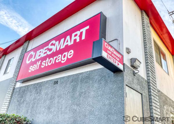 CubeSmart Self Storage - Long Beach - 198 W Artesia Blvd