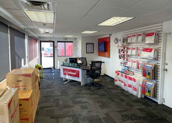 CubeSmart Self Storage - Cranford - 601 South Ave E