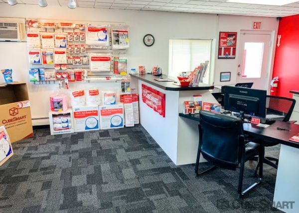 CubeSmart Self Storage - Milford - 90 Rowe Ave - 90 Rowe Ave