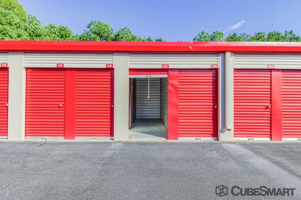 CubeSmart Self Storage - Raleigh - 950 Trinity Rd - 950 Trinity Rd