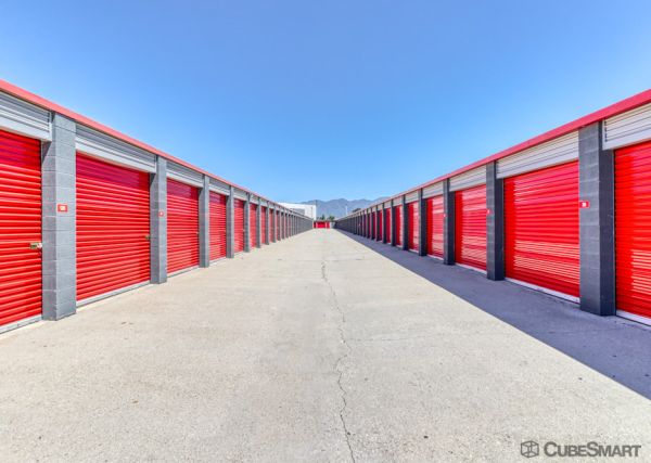 CubeSmart Self Storage - Rialto - 1238 West Baseline - 1238 West Baseline