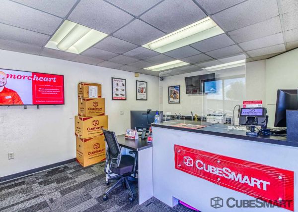 CubeSmart Self Storage - Lakeland - 2200 Heritage Dr
