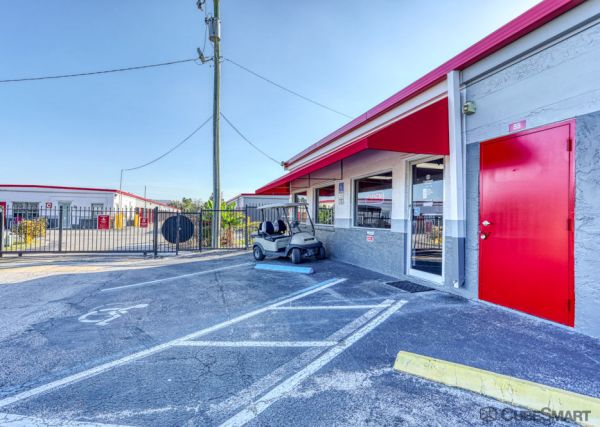 CubeSmart Self Storage - Stuart - 550 SE Harper St