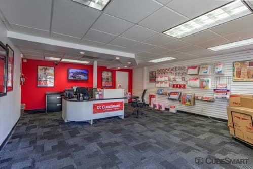 CubeSmart Self Storage - Fallbrook - 514 Ammunition Road