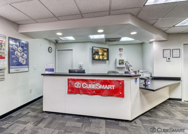 CubeSmart Self Storage - Pembroke Pines - 10755 Pembroke Rd - 10755 Pembroke Rd