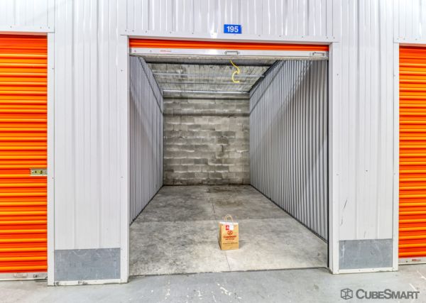 CubeSmart Self Storage - Sarasota - 8250 N. Tamiami Trail - 8250 N. Tamiami Trail