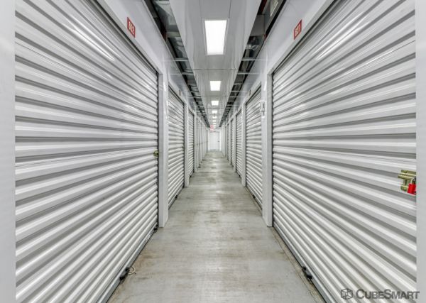 CubeSmart Self Storage - Joliet - 2114 Oak Leaf Street - 2114 Oak Leaf Street