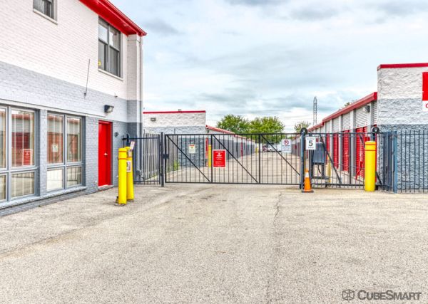 CubeSmart Self Storage - Mundelein - 1080 S. Butterfield Road