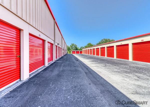 CubeSmart Self Storage - Lutz - 14902 North 12th Street - 14902 North 12Th Street