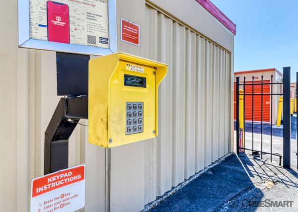 CubeSmart Self Storage - Lutz - 14902 North 12th Street - 14902 North 12Th Street