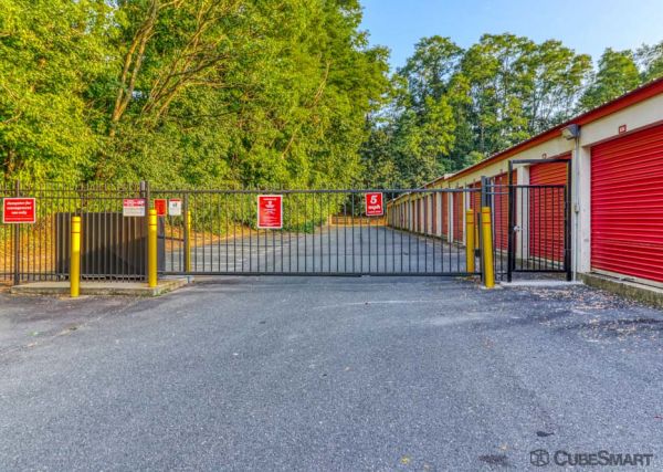 CubeSmart Self Storage - Manchester - 510 North Main Street - 510 North Main Street