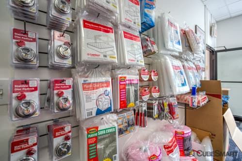 CubeSmart Self Storage - New Rochelle - 35 Winthrop Ave - 35 Winthrop Ave