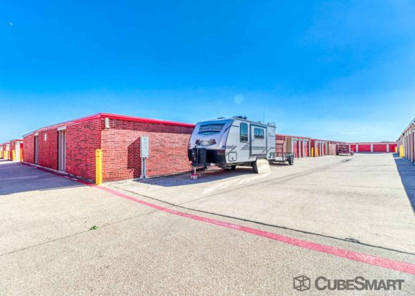 CubeSmart Self Storage - Frisco - 10121 Warren Parkway - 10121 Warren Parkway