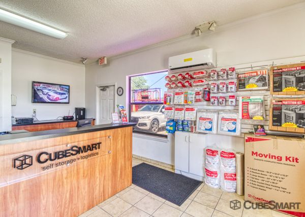 CubeSmart Self Storage - Sanford - 3508 S Orlando Dr - 3508 S Orlando Dr