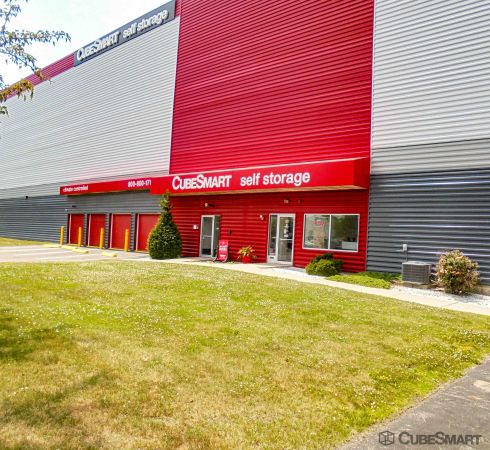 CubeSmart Self Storage - Medford - 55 Commercial Street