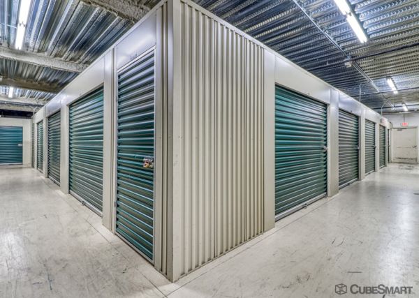 CubeSmart Self Storage - Miami - 19395 Sw 106th Avenue - 19395 Southwest 106th Avenue