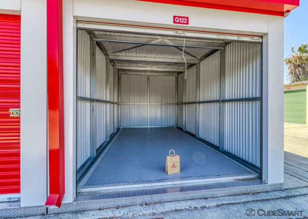 CubeSmart Self Storage - Pleasanton - 3101 Valley Avenue