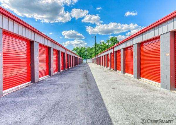 CubeSmart Self Storage - Nashville - 1058 Murfreesboro Pike - 1058 Murfreesboro Pike