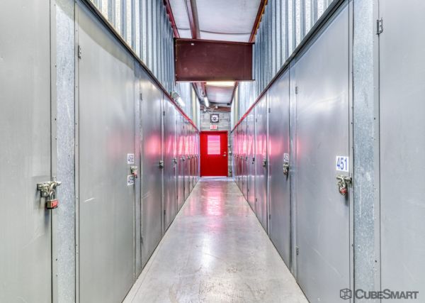 CubeSmart Self Storage - Nashville - 4815 Trousdale Dr - 4815 Trousdale Dr