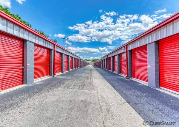 CubeSmart Self Storage - Nashville - 4815 Trousdale Dr - 4815 Trousdale Dr
