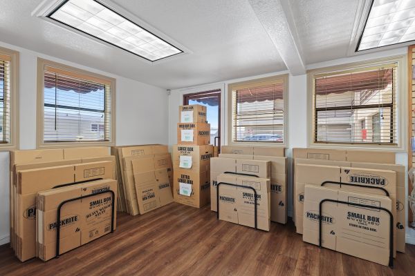 Covina Self Storage - Covina - 1101 N Azusa Ave - 1101 North Azusa Avenue