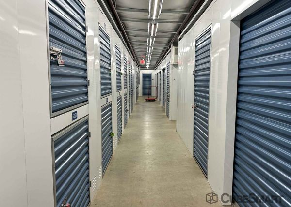CubeSmart Self Storage - Old Saybrook - 45 School House Rd - 45 School House Rd