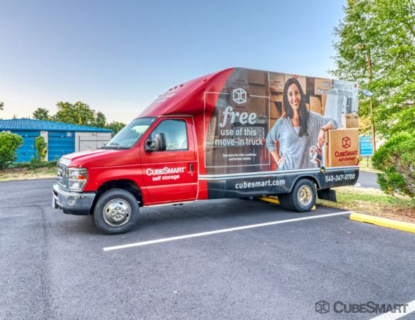 CubeSmart Self Storage - Warrenton - 689 Industrial Rd - 689 Industrial Rd