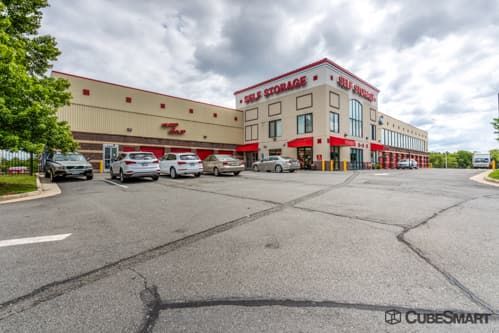 CubeSmart Self Storage - Herndon - 13800 McLearen Rd