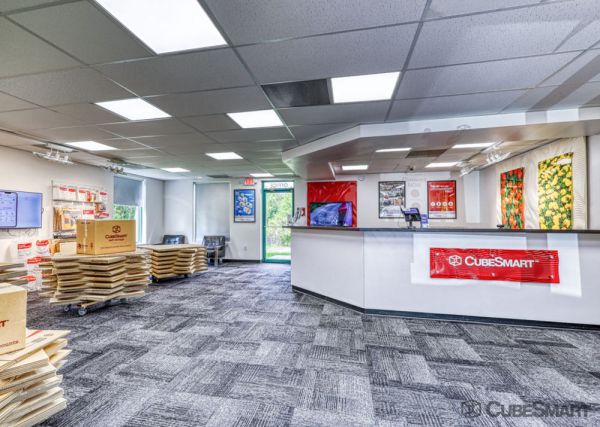 CubeSmart Self Storage - Fairfax Station - 6120 Little Ox Rd