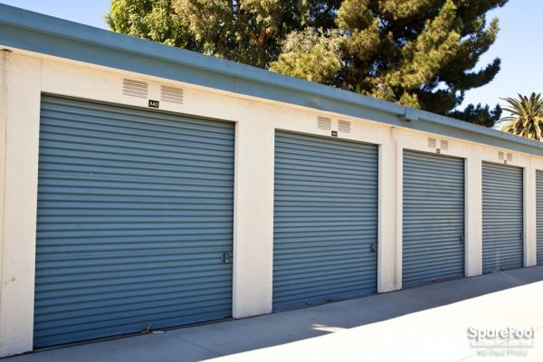 Golden State Storage - North Hills - 15655 Roscoe Blvd - 15655 Roscoe Blvd