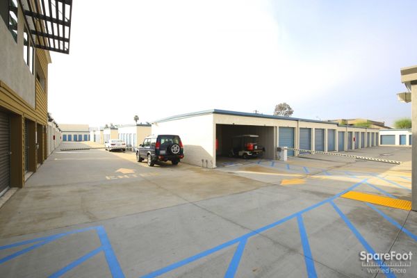 Golden State Storage - Santa Fe Springs - 13020 Telegraph Rd