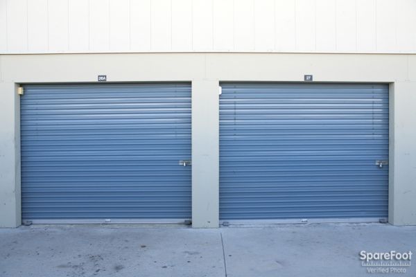 Golden State Storage - North Hills - 8516 Sepulveda Blvd - 8516 Sepulveda Blvd