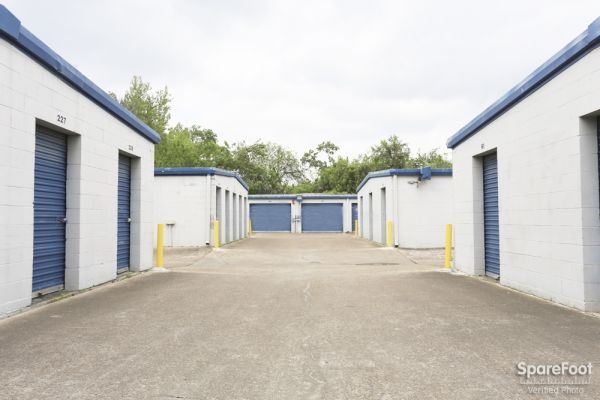 AAA Alliance Self Storage - Houston - 11053 Eastex Fwy