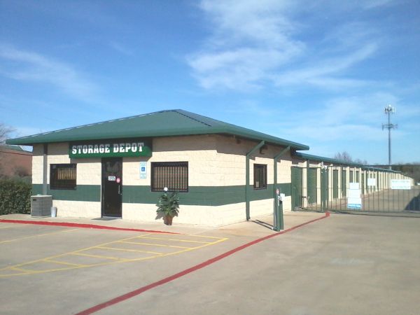 Storage Depot - Fort Worth - Fossil Creek - 6650 N Riverside Dr