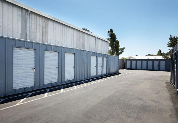 Marinship Self Storage - 2340 Marinship Way