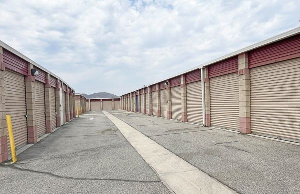 StaxUP Storage - Sun City - 27400 McCall Blvd