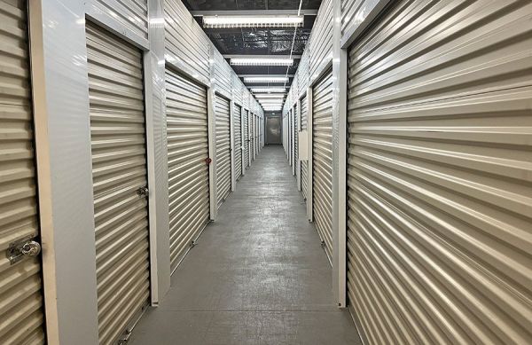 StaxUP Storage - Sun City - 27400 McCall Blvd