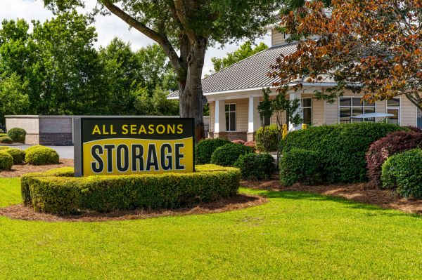 All Seasons Self Storage - Gordon Rd - 6635 Gordon Rd