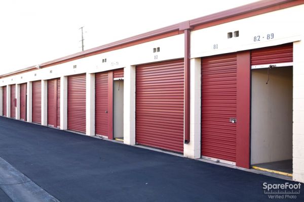 Fullerton Self Storage - 1919 W Commonwealth Ave