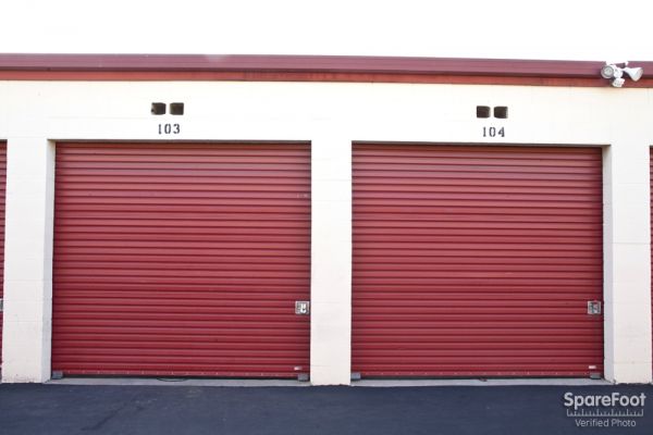Fullerton Self Storage - 1919 W Commonwealth Ave